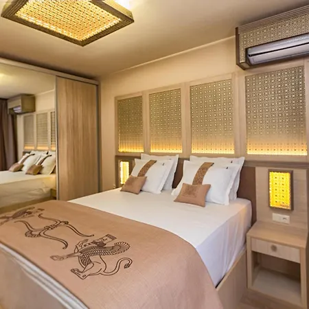 فندق Argisht Partez & Bar Rebls غولدن ساندز