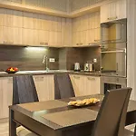 מלון Argisht Partez & Bar Rebls 4*