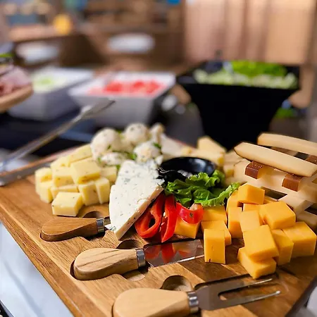 Отель Argisht Partez & Bar Rebls 4*